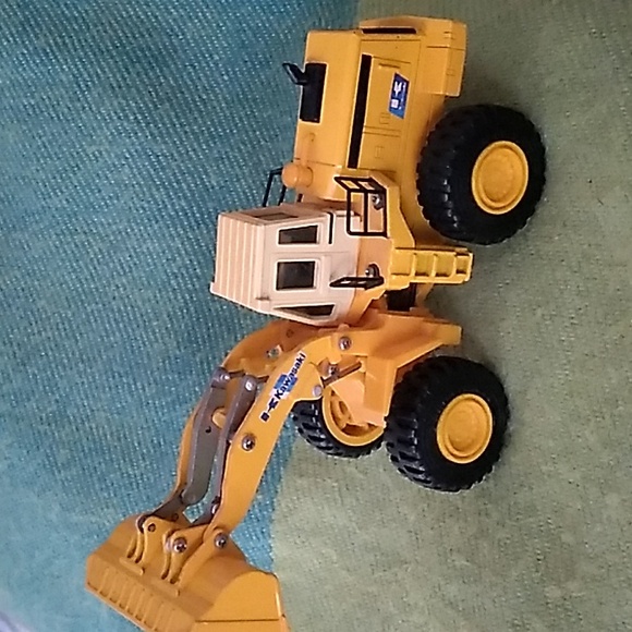 Vintage Yonezawa Japan Die-Cast Kawasaki Wheel Loader 88ZII 1/48 Scale - Picture 7 of 10